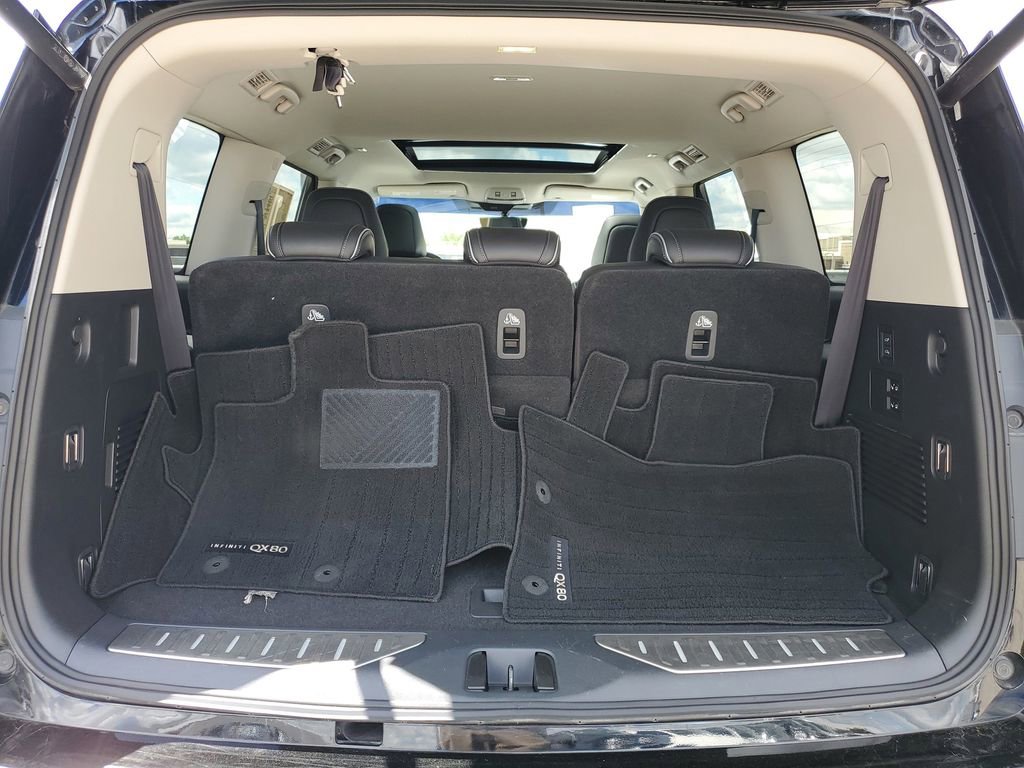 Used 2025 INFINITI QX80 Luxe w/ Exterior Package RWD image 28