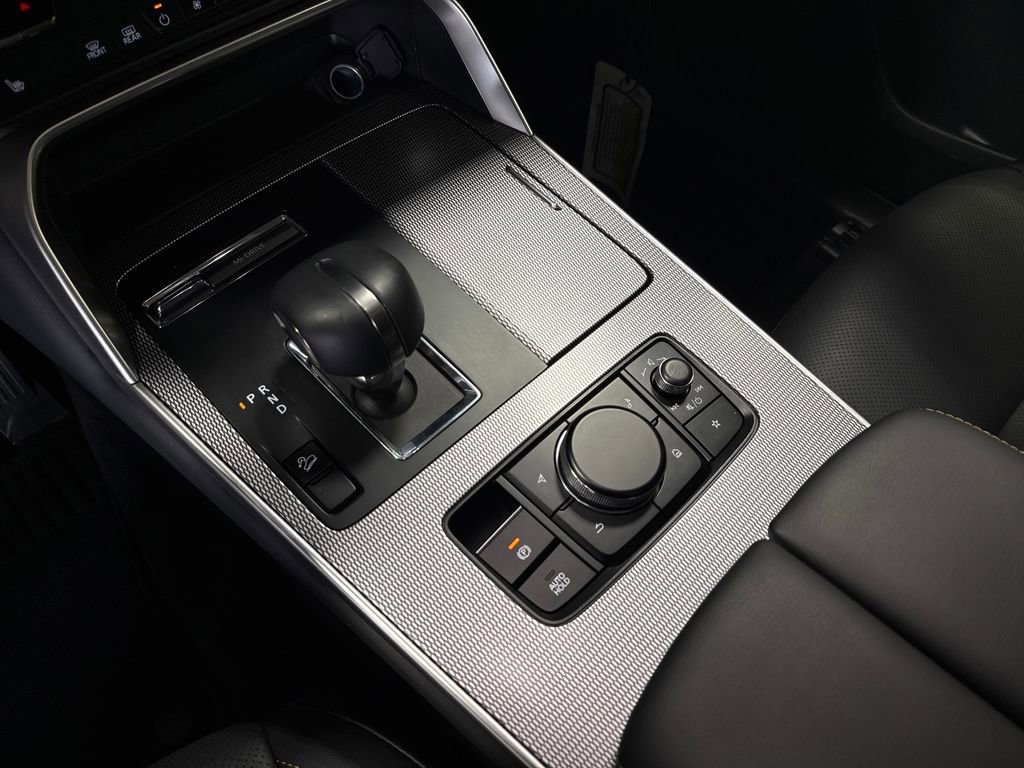 Used 2025 MAZDA CX-30 AWD 2.5 S w/ Preferred Package image 28