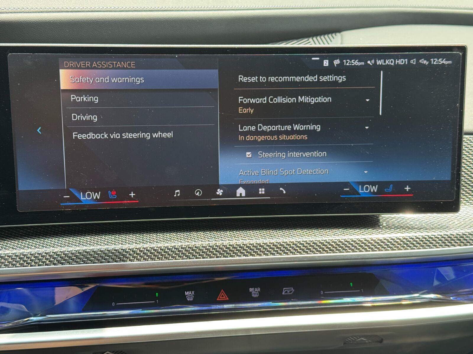 Used 2024 BMW i7 eDrive50 w/ M Sport Package RWD image 33