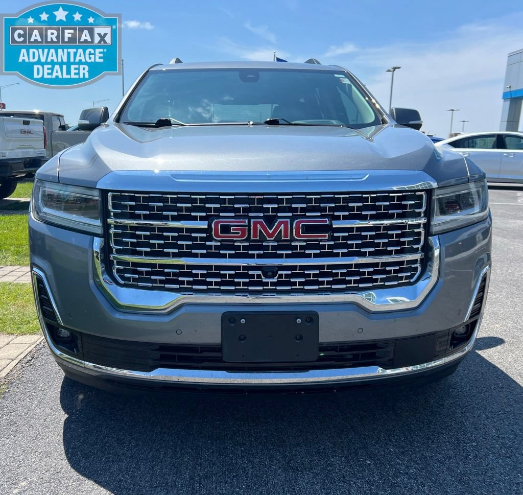 Used 2021 GMC Acadia Denali w/ Denali Technology Package FWD image 3