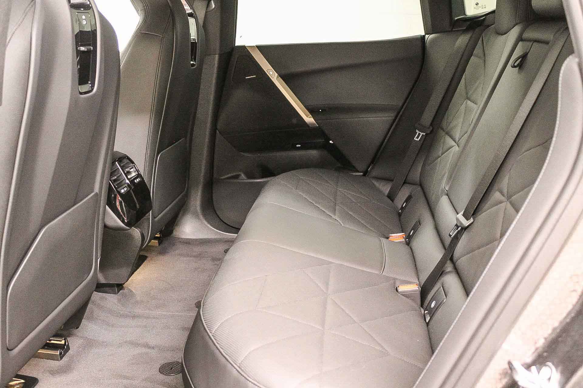 New 2026 BMW iX xDrive45 image 20