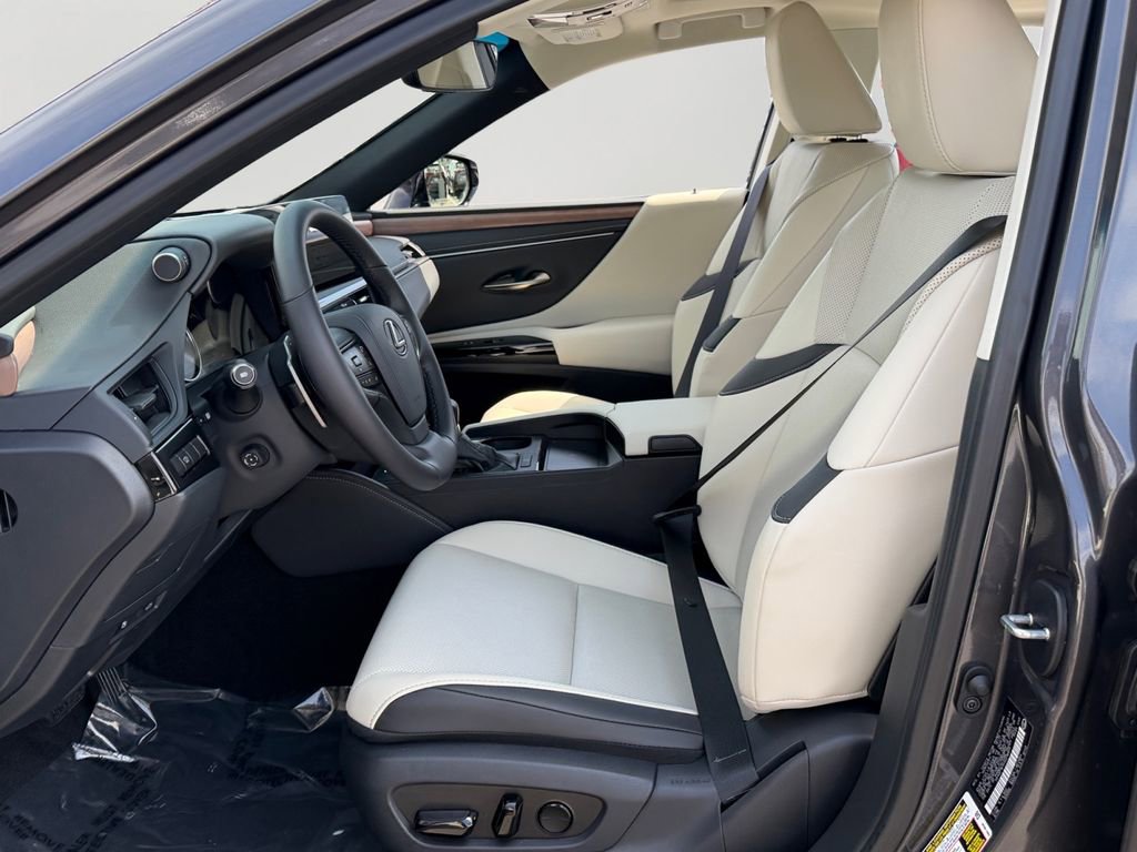 Certified 2025 Lexus ES 350 w/ Premium Package image 14