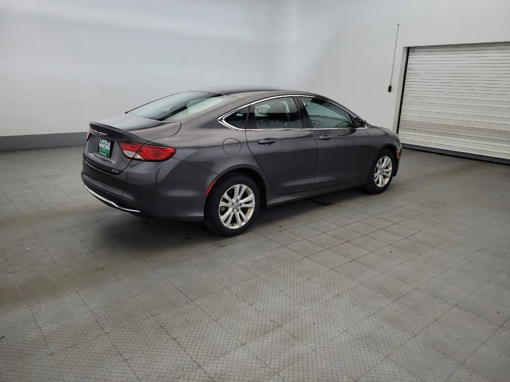 Used 2015 Chrysler 200 Limited FWD image 10