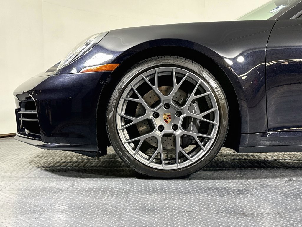 Certified 2026 Porsche 911 Carrera RWD image 31