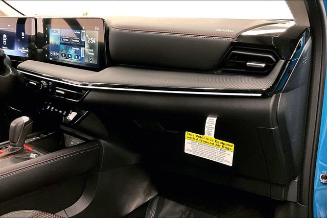 New 2025 Nissan Kicks SR w/ Illumination Package image 33