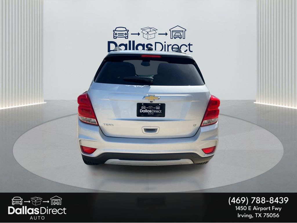 Used 2020 Chevrolet Trax LT w/ LT Convenience Package image 7