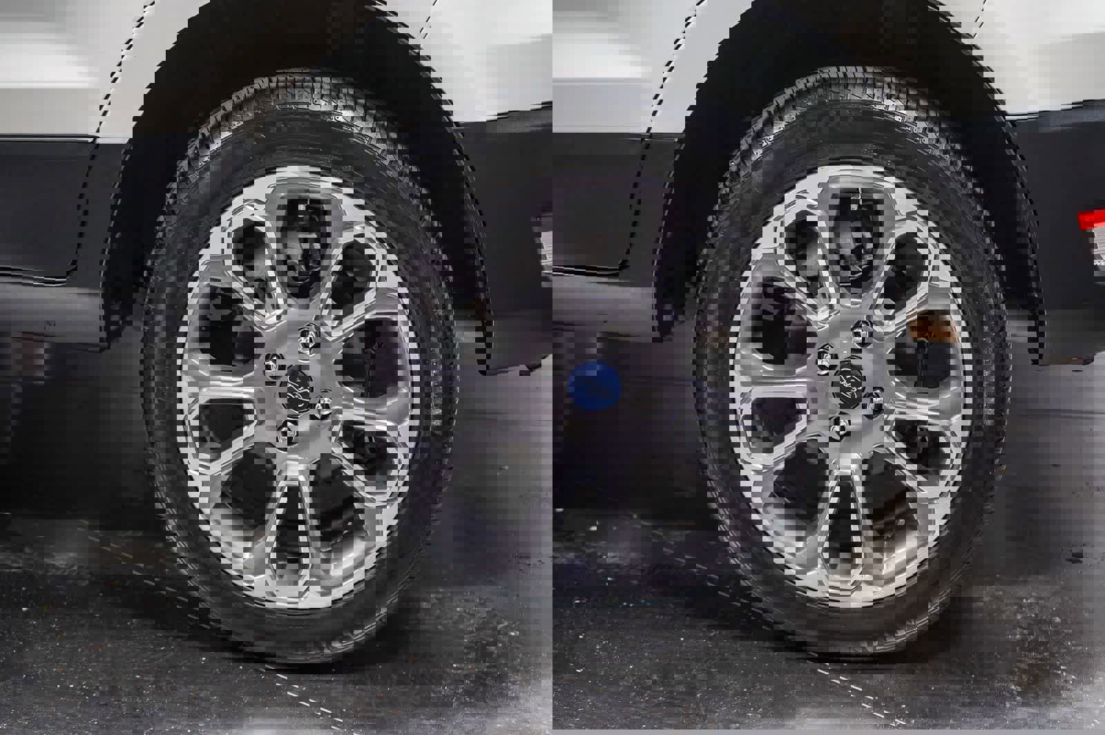 Used 2020 Ford EcoSport Titanium image 7