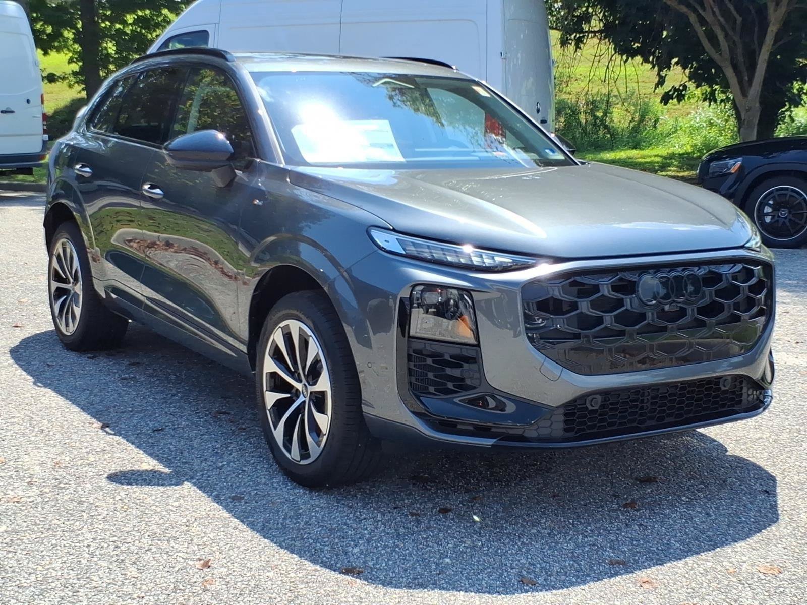 New 2026 Audi Q3 quattro 2.0T AWD/4WD image 5