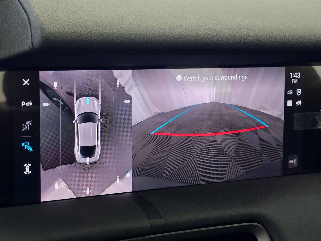 New 2025 Porsche Taycan image 27