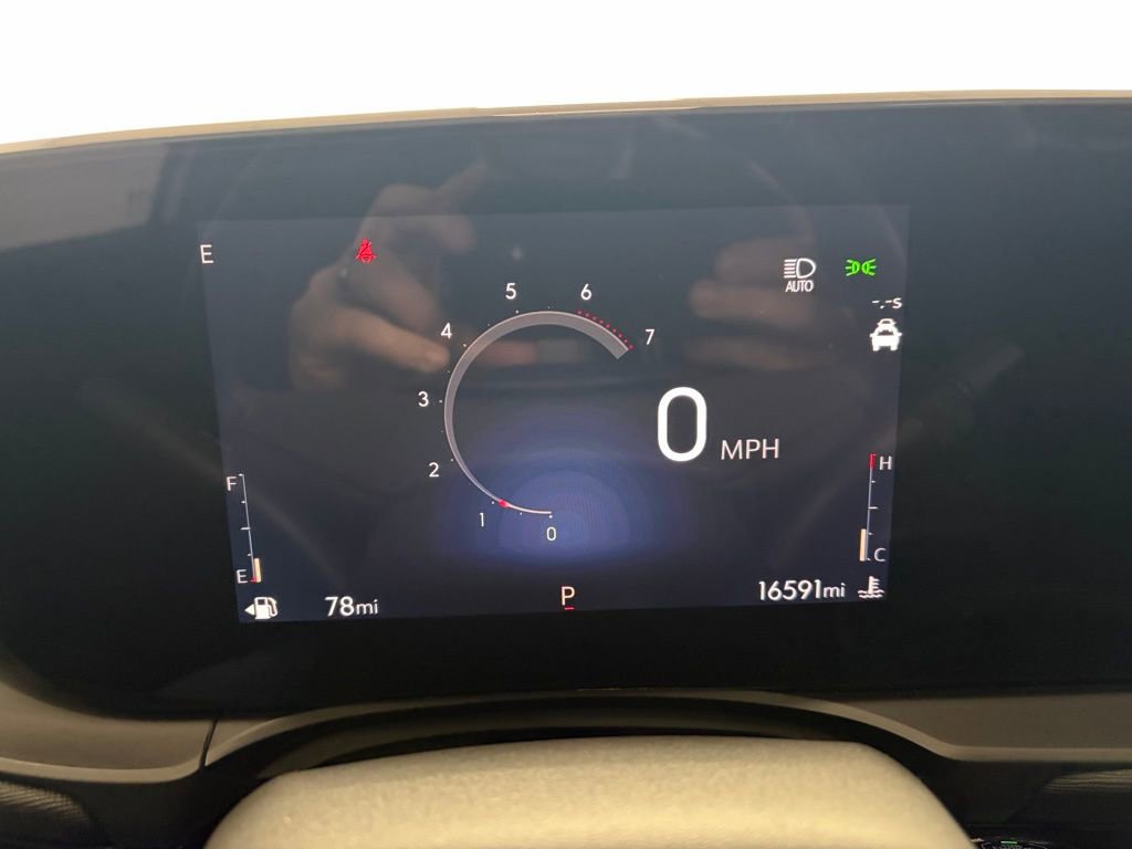 Used 2024 Buick Envista Sport Touring w/ Convenience I Package image 24