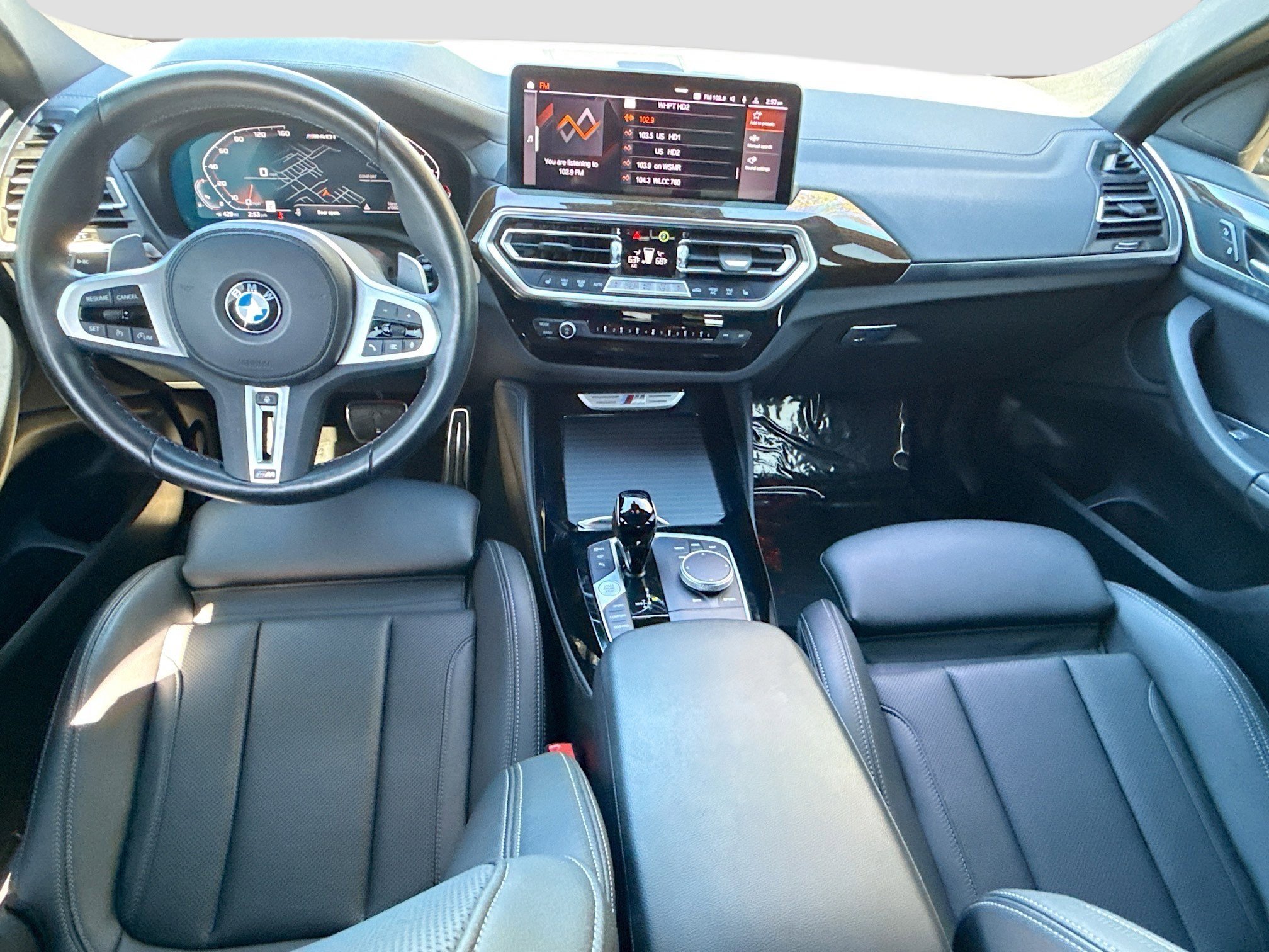 Used 2024 BMW X4 M40i w/ Premium Package image 16