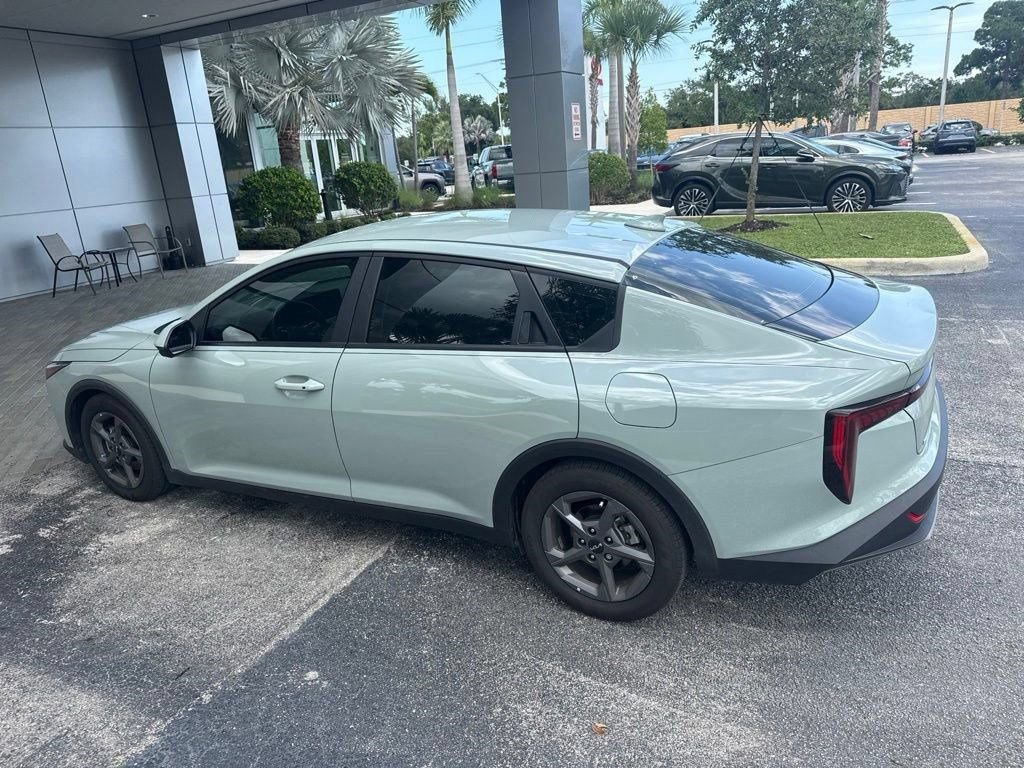 Certified 2025 Kia K4 FWD image 4