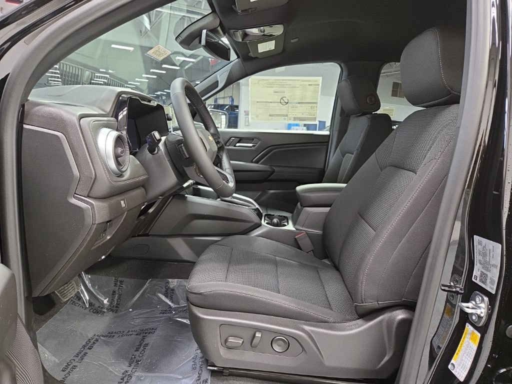 New 2026 Chevrolet Colorado LT w/ Advanced Trailering Package AWD/4WD image 9