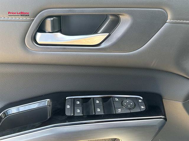 New 2026 Nissan Pathfinder SL FWD image 13