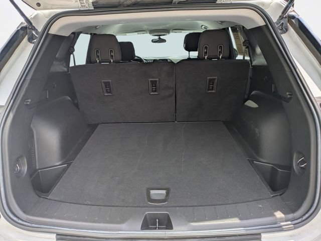 Used 2021 Chevrolet Blazer LT FWD image 13