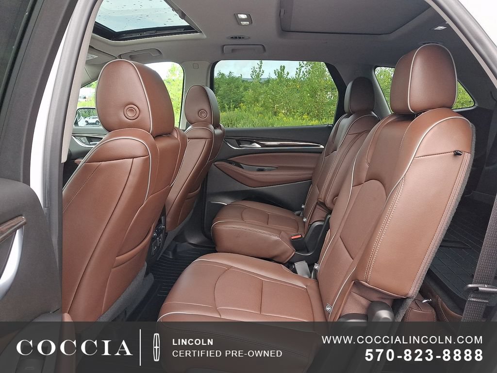Used 2021 Buick Enclave Avenir w/ Avenir Technology Package AWD/4WD image 10
