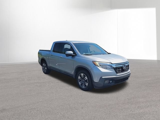Used 2017 Honda Ridgeline RTL-T image 2