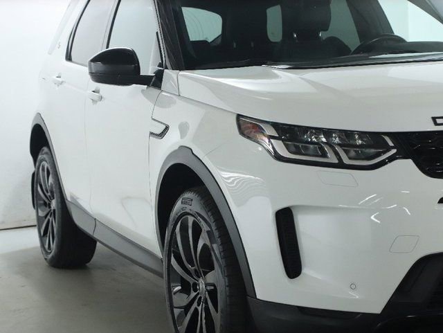 Used 2023 Land Rover Discovery Sport S image 12