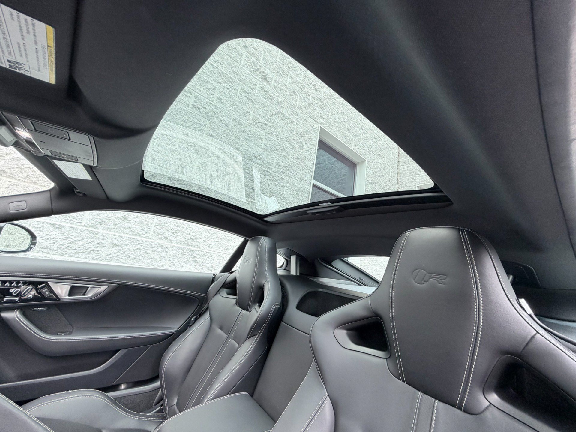 Used 2017 Jaguar F-TYPE R AWD/4WD image 19