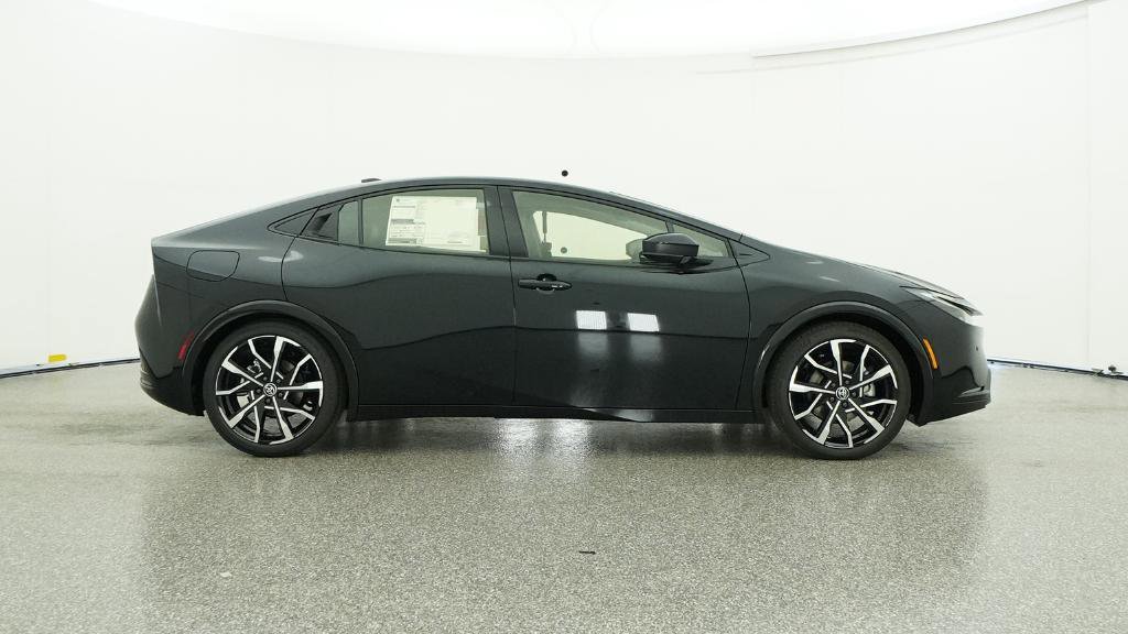 New 2026 Toyota Prius Plug-In Hybrid image 26