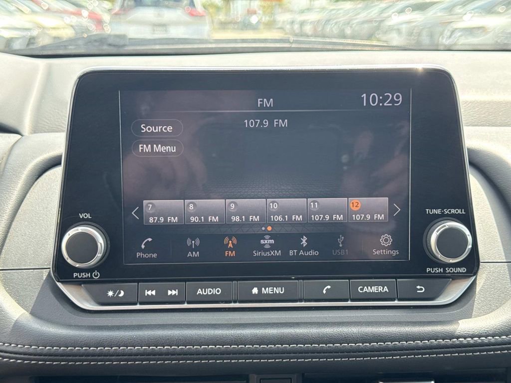 Certified 2024 Nissan Rogue SV FWD image 24