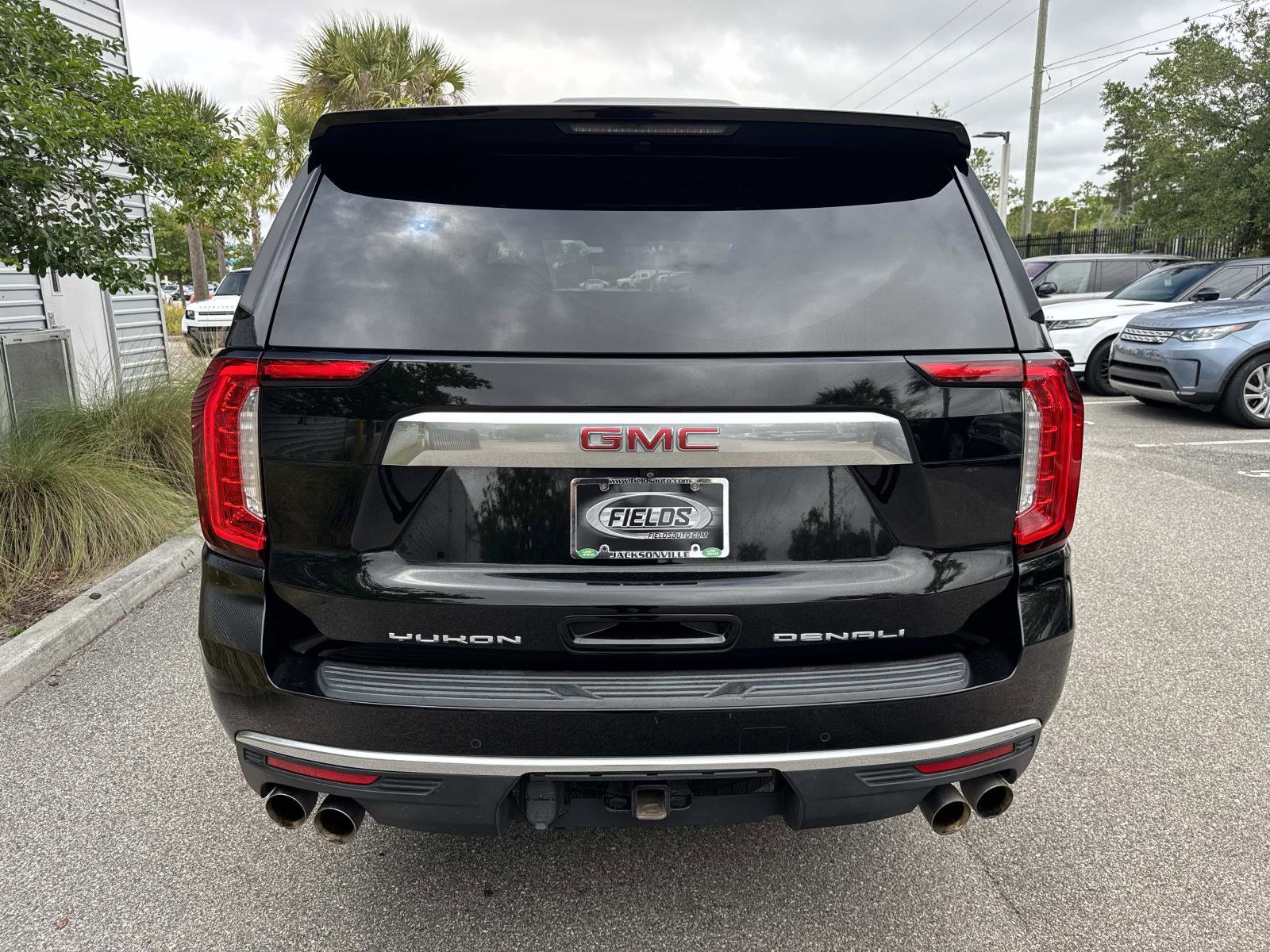 Used 2021 GMC Yukon Denali RWD image 7