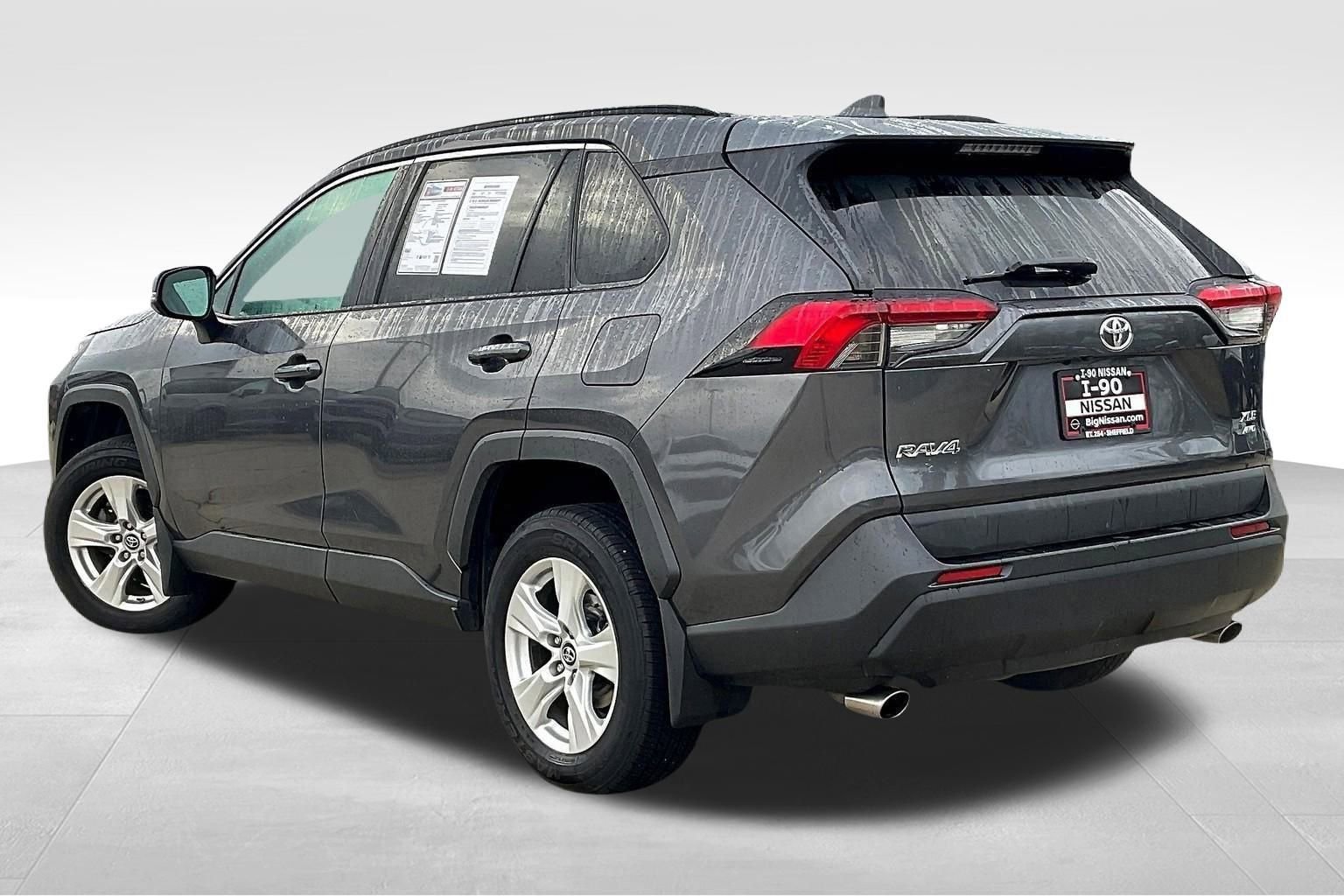 Used 2019 Toyota RAV4 XLE image 17