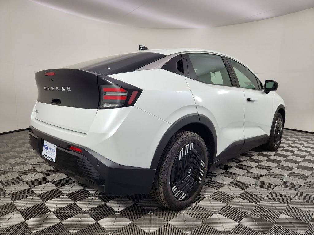 New 2026 Nissan Leaf w/ Floor Mat Package (S+) FWD image 5