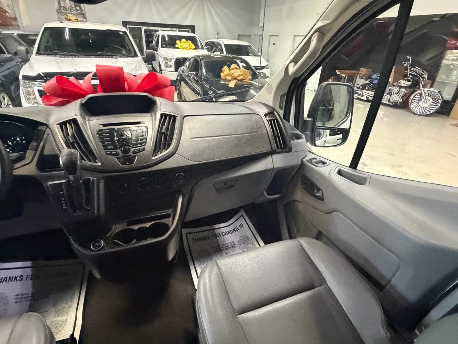 Used 2018 Ford Transit 150 XL RWD image 25