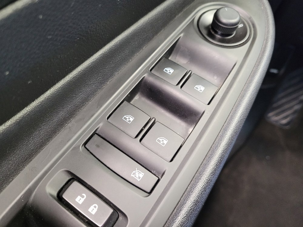 Used 2016 Buick Encore FWD image 27