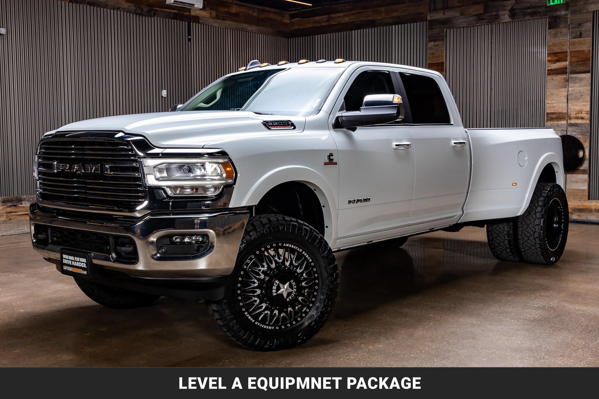 Used 2022 RAM 3500 Laramie AWD/4WD image 4