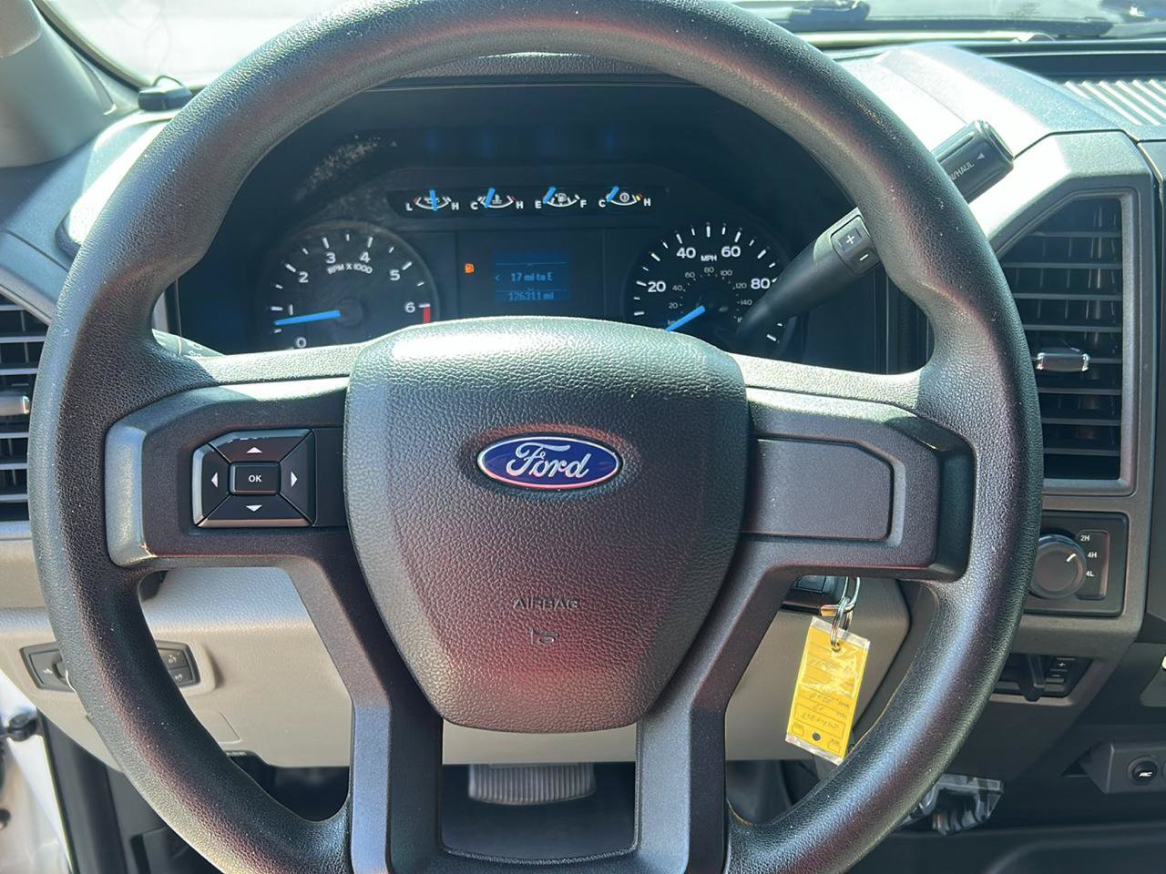 Used 2017 Ford F250 XL w/ Power Equipment Group AWD/4WD image 15