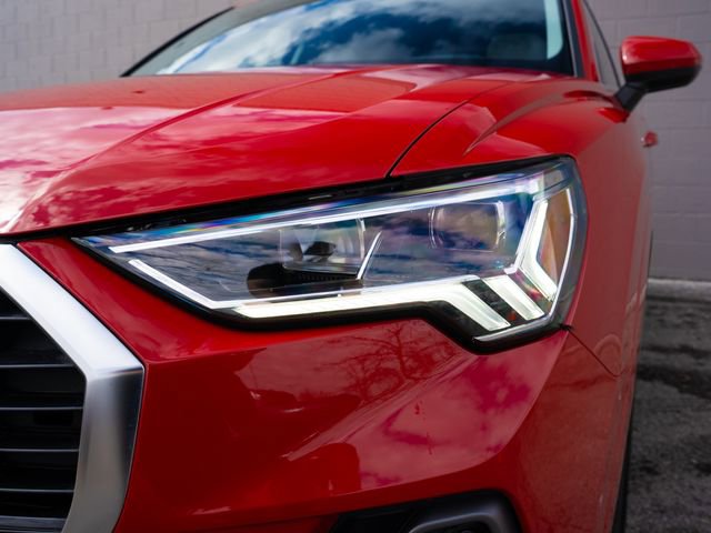 Used 2025 Audi Q3 2.0T Premium w/ Convenience Package image 11