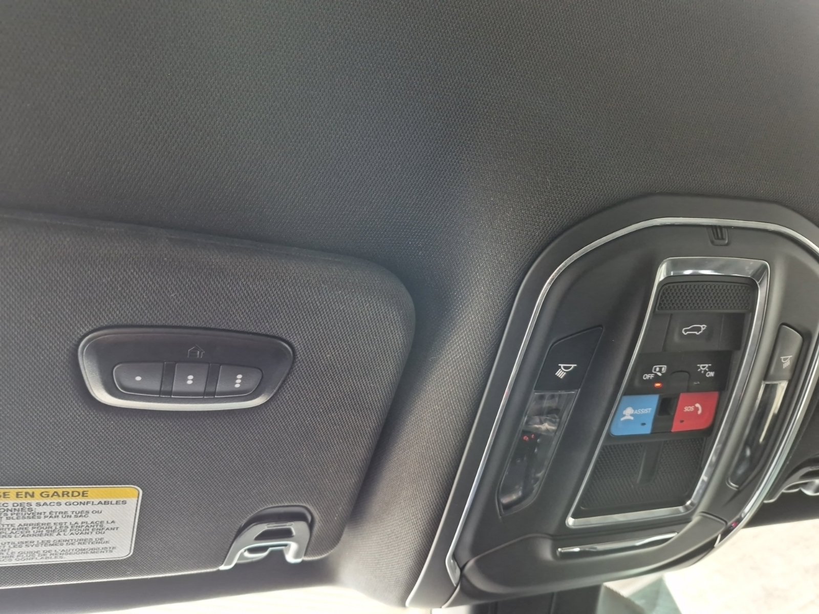 Used 2024 Jeep Wagoneer L Series II w/ Flexible Seating Group RWD image 21