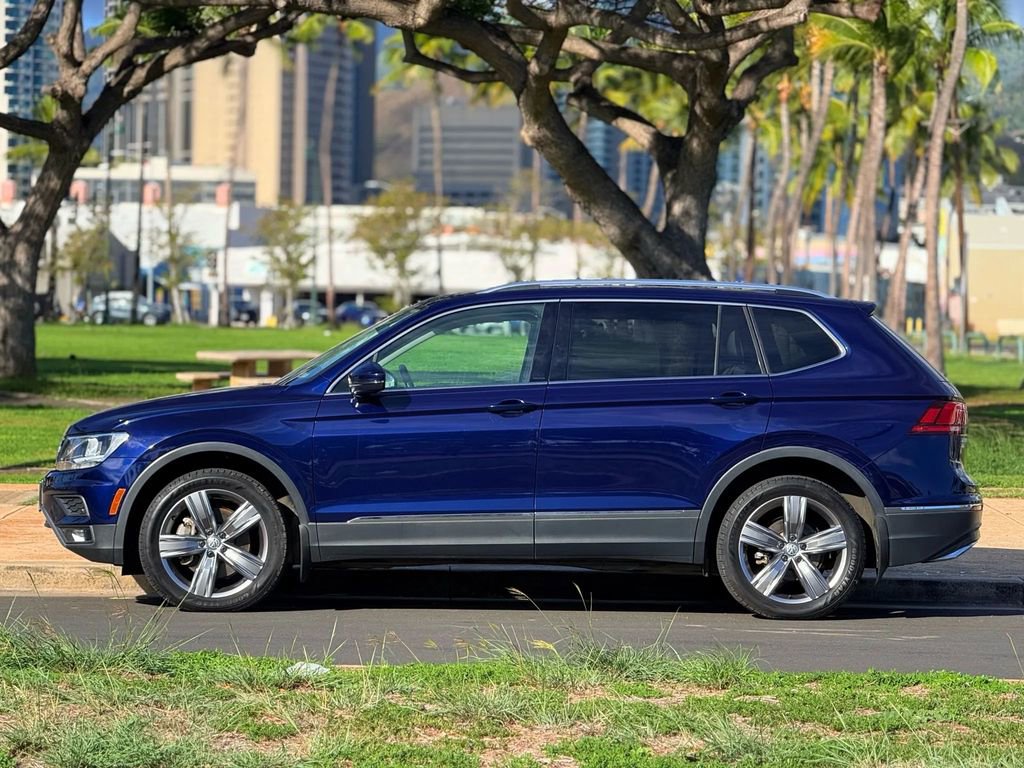 Used 2021 Volkswagen Tiguan SEL image 2