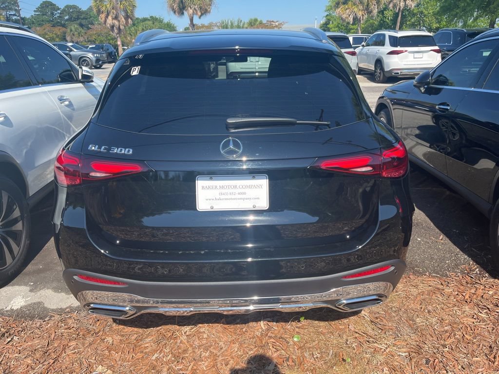 Used 2026 Mercedes-Benz GLC 300 image 6