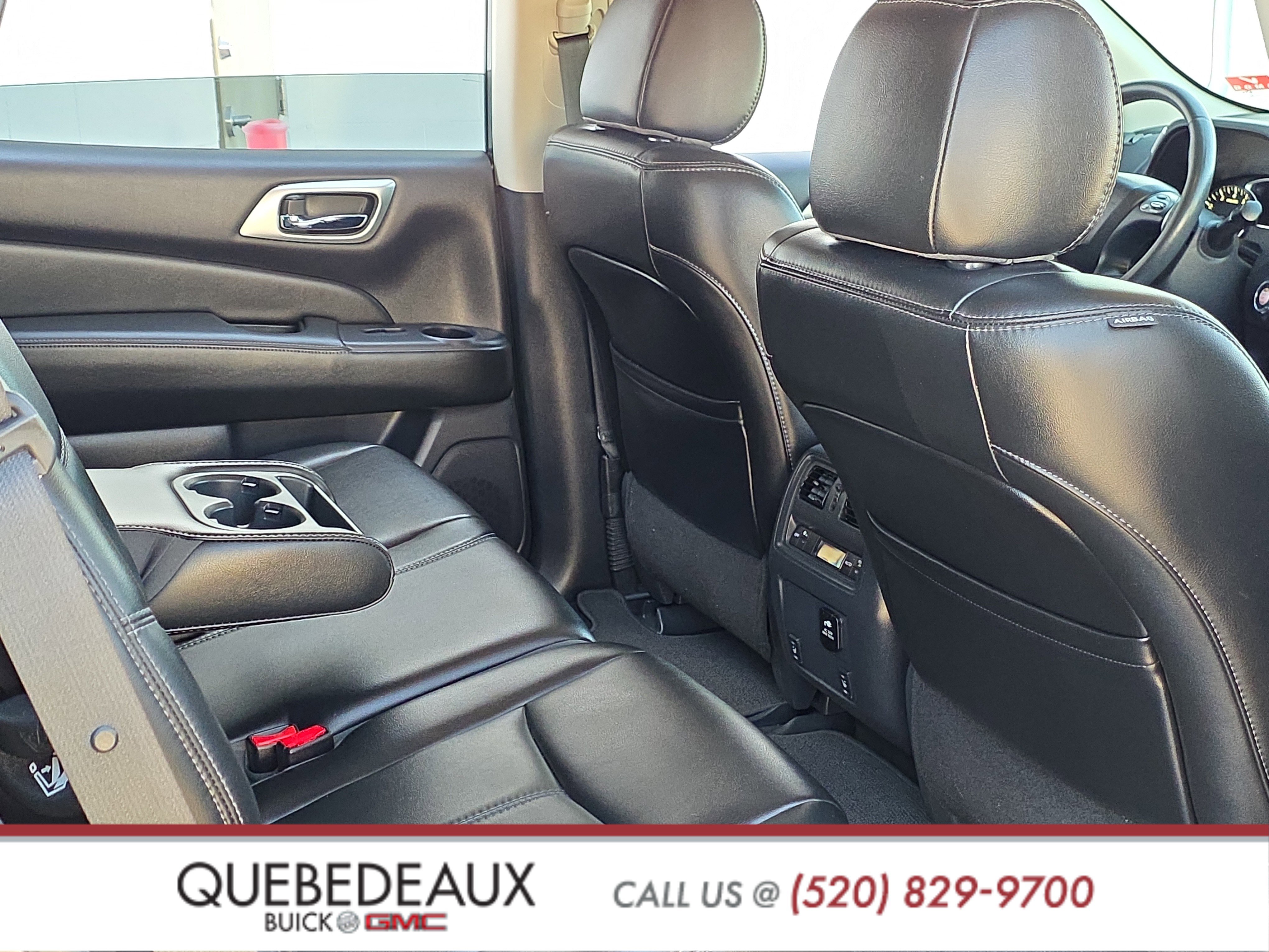 Used 2017 Nissan Pathfinder SL FWD image 28