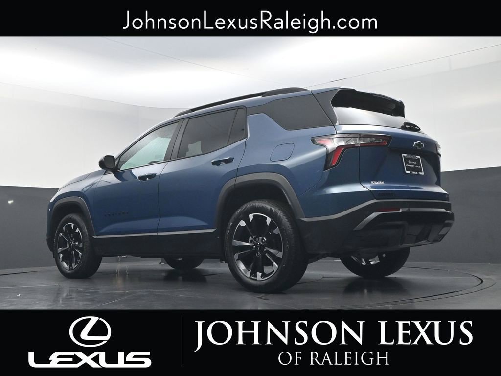 Used 2025 Chevrolet Equinox RS w/ Convenience Package III FWD image 19