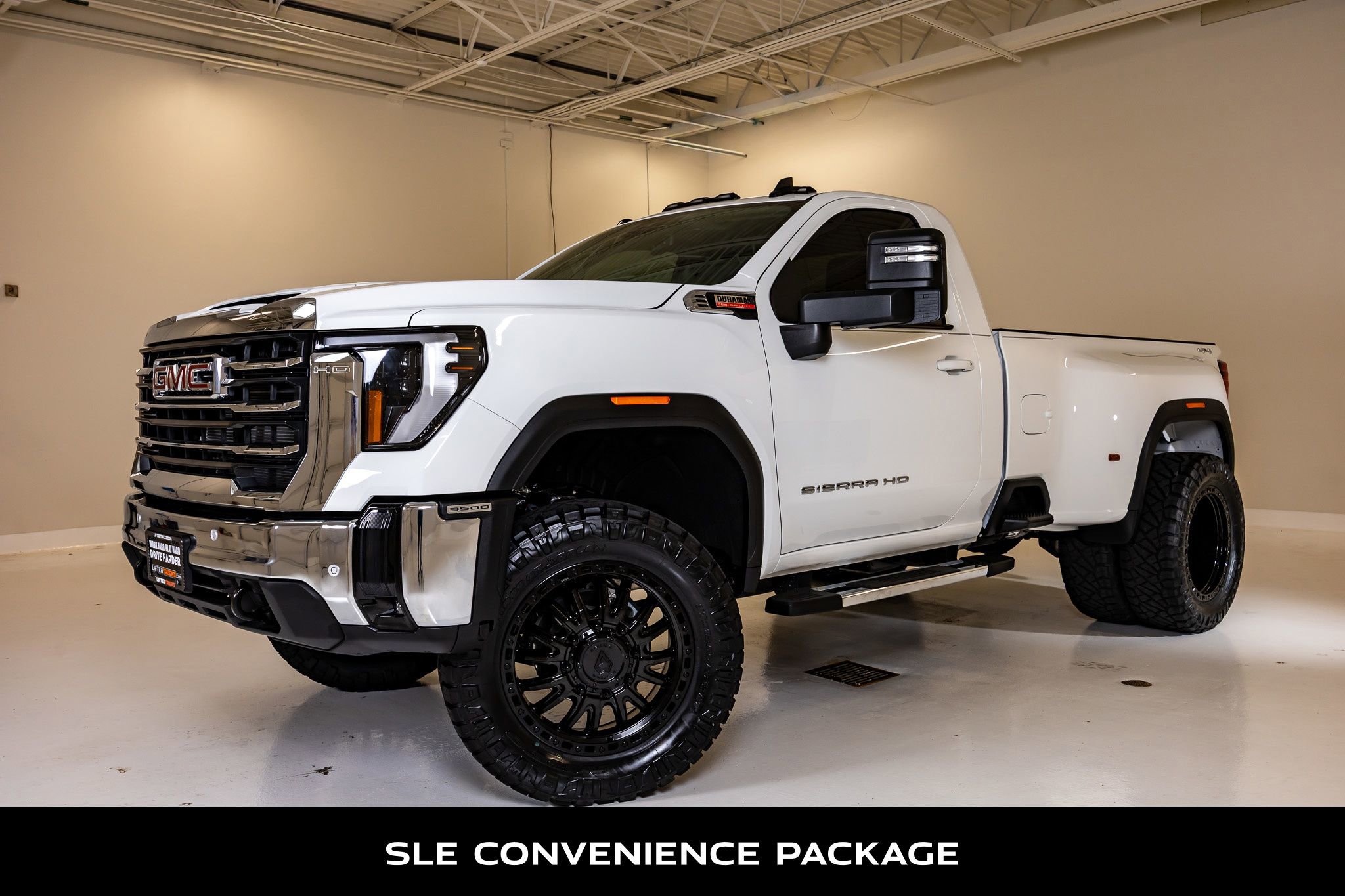 Used 2026 GMC Sierra 3500 SLE AWD/4WD image 5
