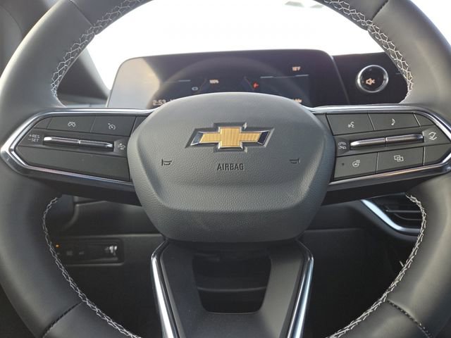 New 2026 Chevrolet Equinox EV LT image 31