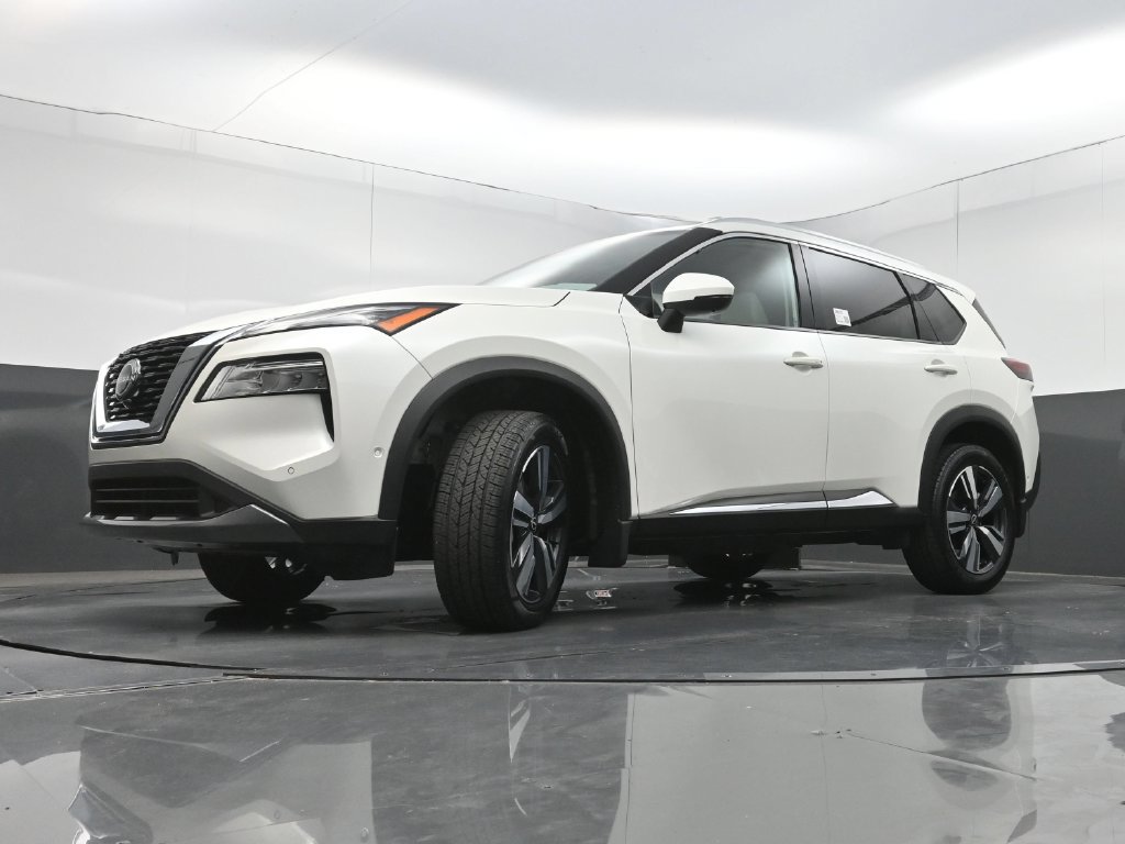 Used 2023 Nissan Rogue SL w/ SL Premium Package FWD image 29