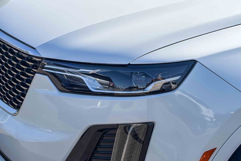 Used 2023 Cadillac XT6 Luxury image 7