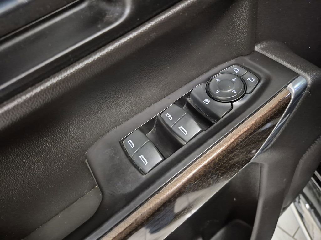 Used 2019 Chevrolet Silverado 1500 LT w/ Texas Edition image 24