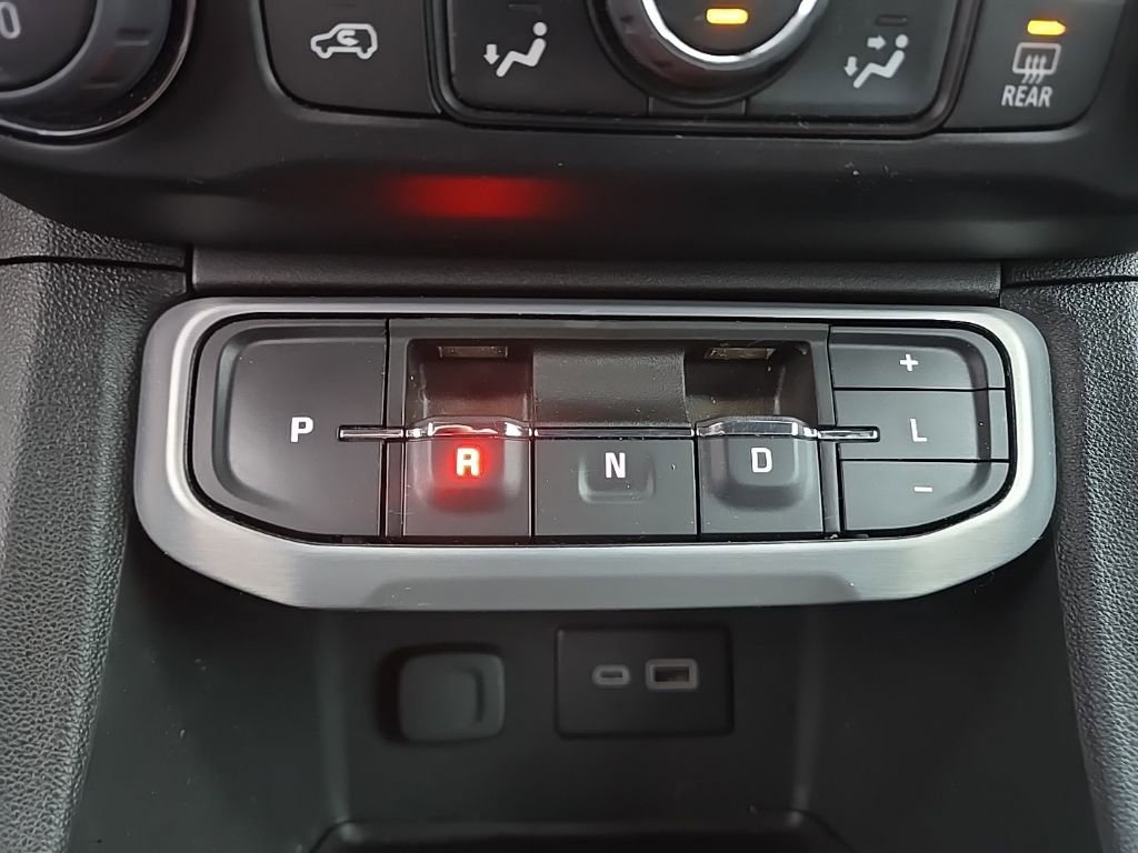 Used 2023 GMC Acadia SLE w/ Driver Convenience Package image 26