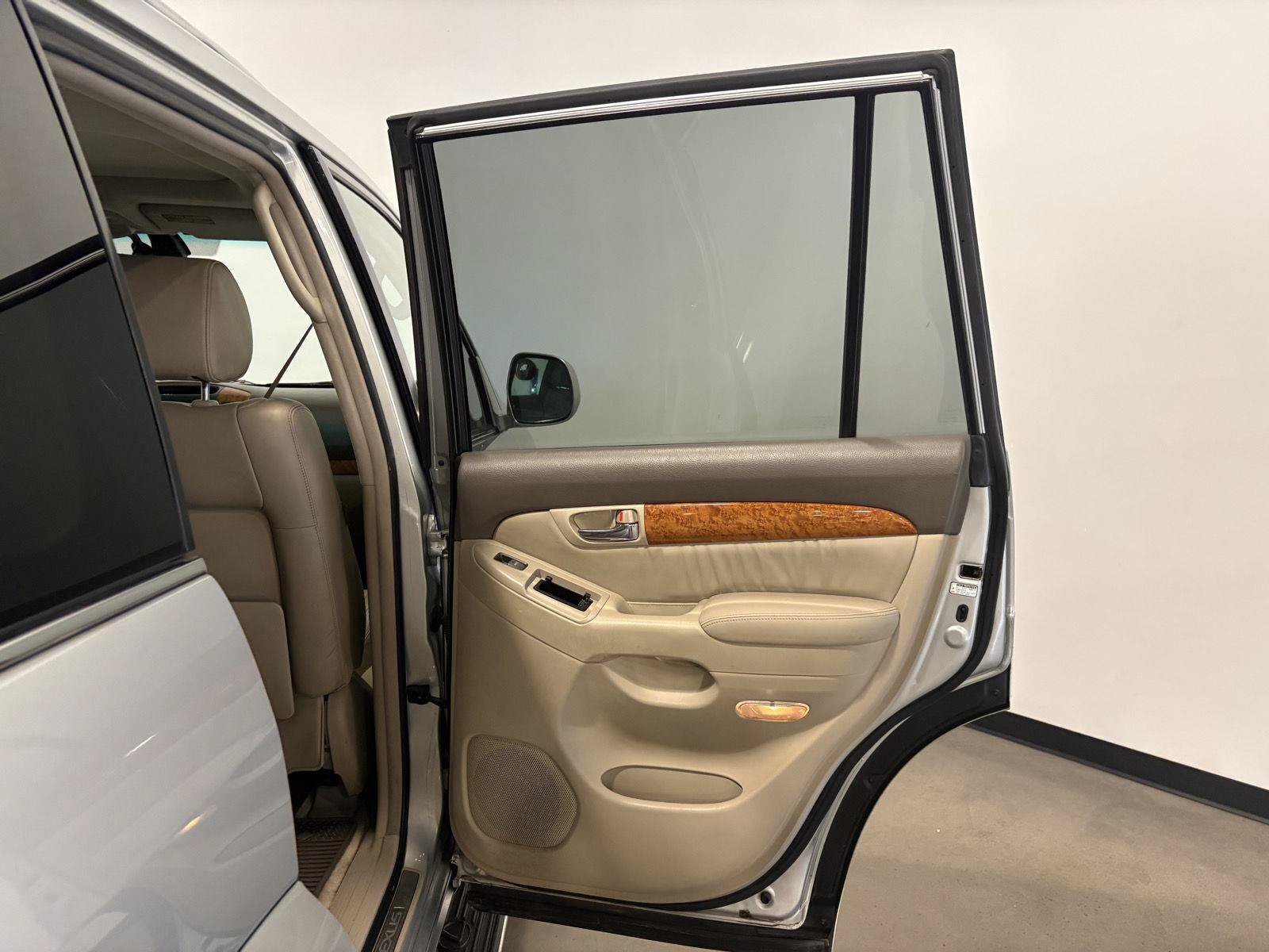 Used 2005 Lexus GX 470 AWD/4WD image 37