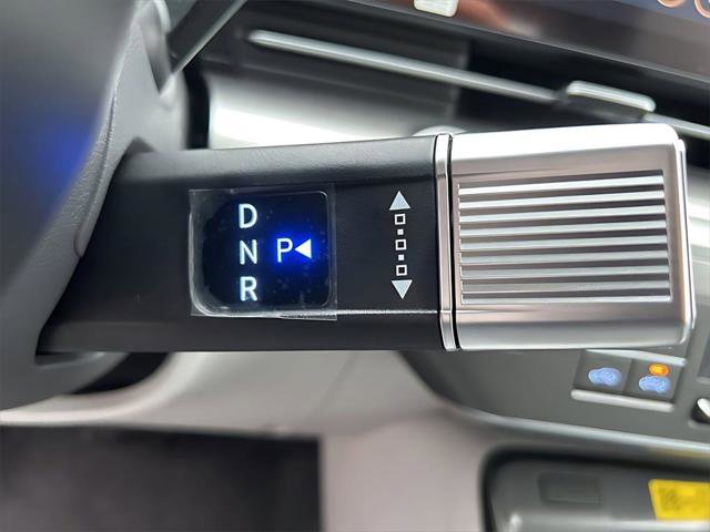 New 2026 Hyundai Kona SEL Premium image 17