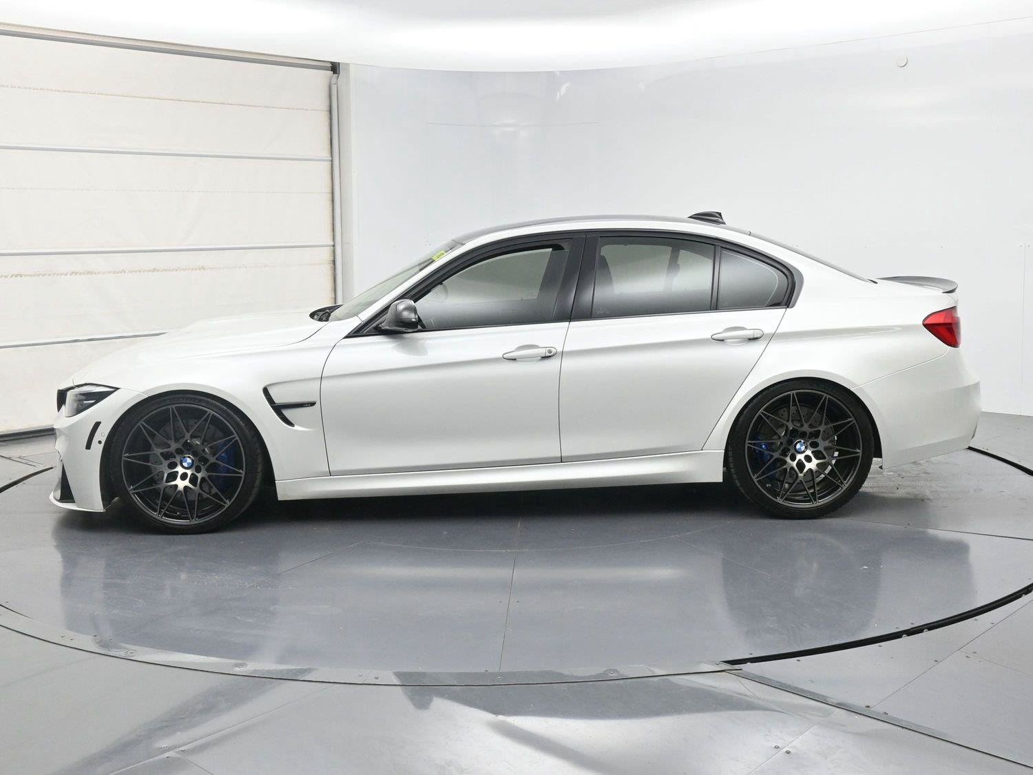 Used 2018 BMW M3 RWD image 24