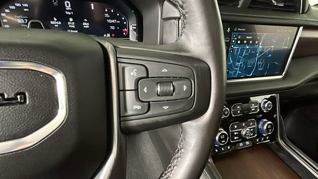 Used 2024 GMC Yukon XL Denali Ultimate w/ LPO, Floor Liner Package AWD/4WD image 17