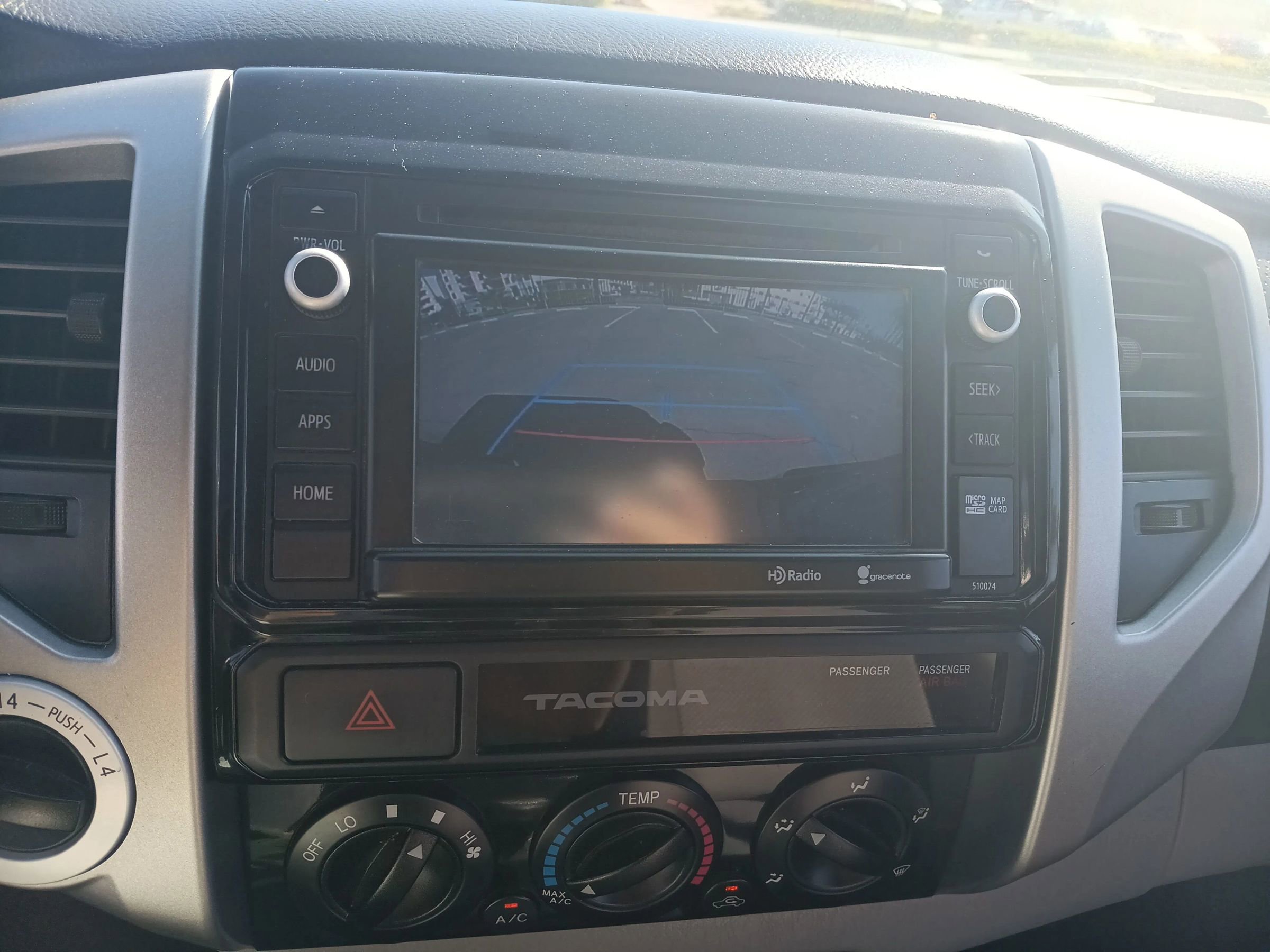 Used 2015 Toyota Tacoma 4x4 Double Cab image 18