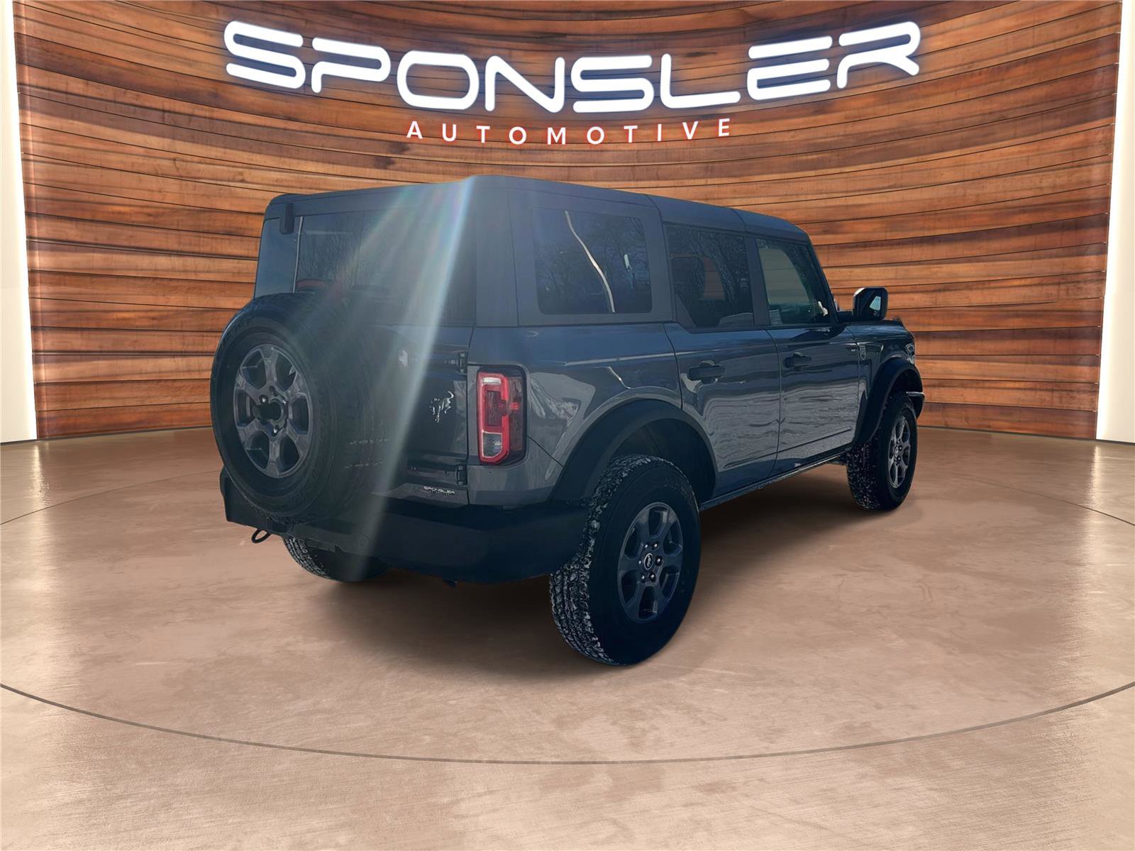 Used 2025 Ford Bronco Big Bend image 6